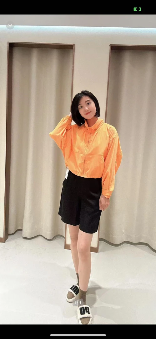 橘色时尚短款防晒服