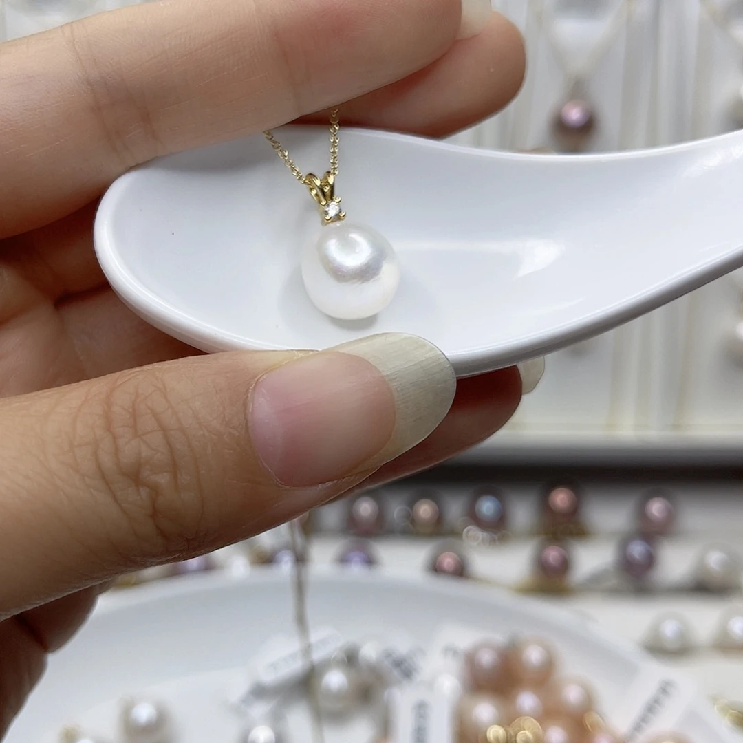 淡水珍珠合金吊坠(赠链)