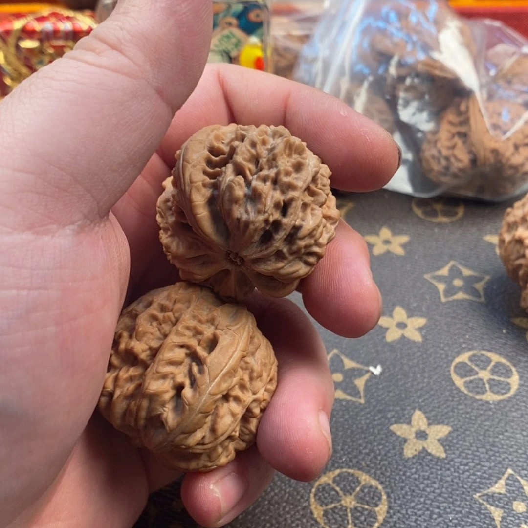 文玩核桃吊坠文玩