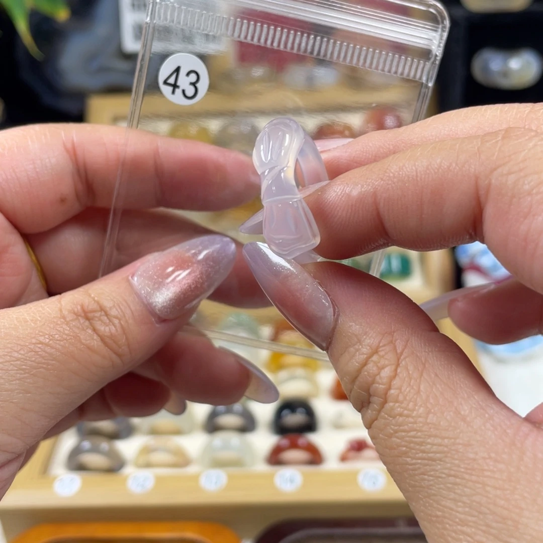 玛瑙/玉髓未镶嵌戒指43号港码18直径18.3（非质量问题.不退不换）