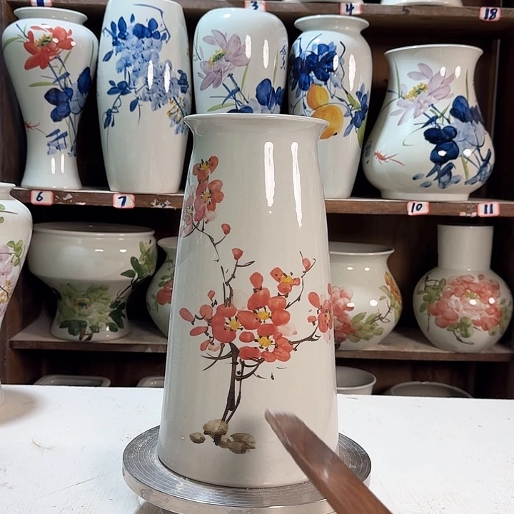 瓶宝塔梅花新款陶瓷陶瓷