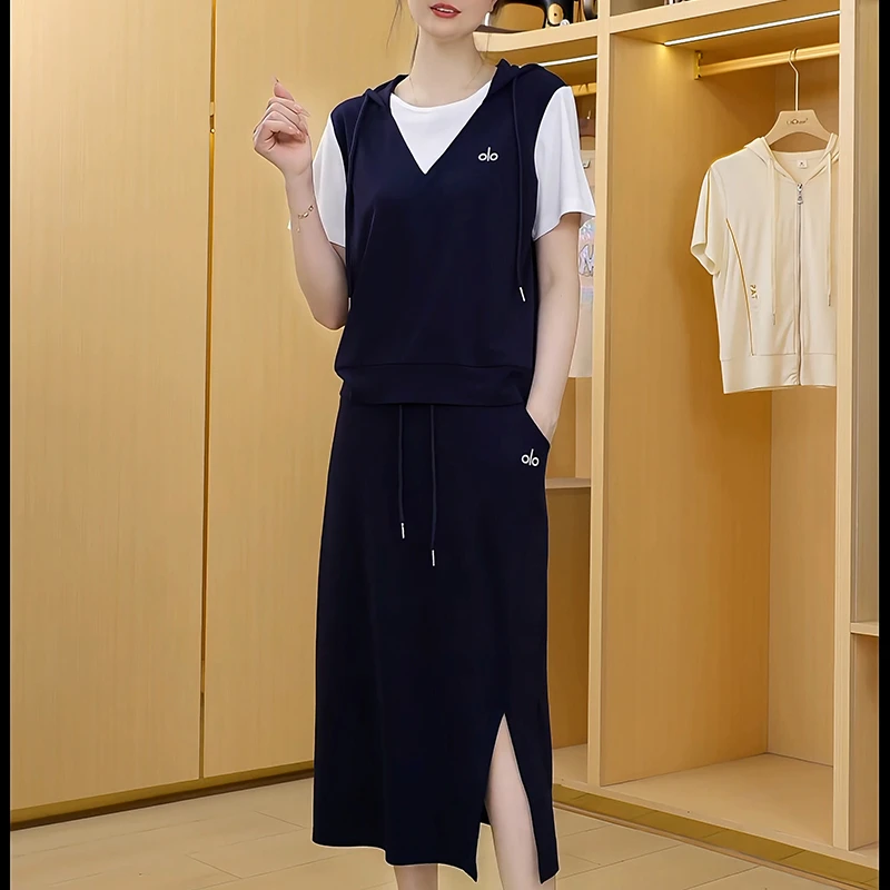 时尚套装女夏2025年新款假两件套开叉裙休闲风极简风连帽气质混搭