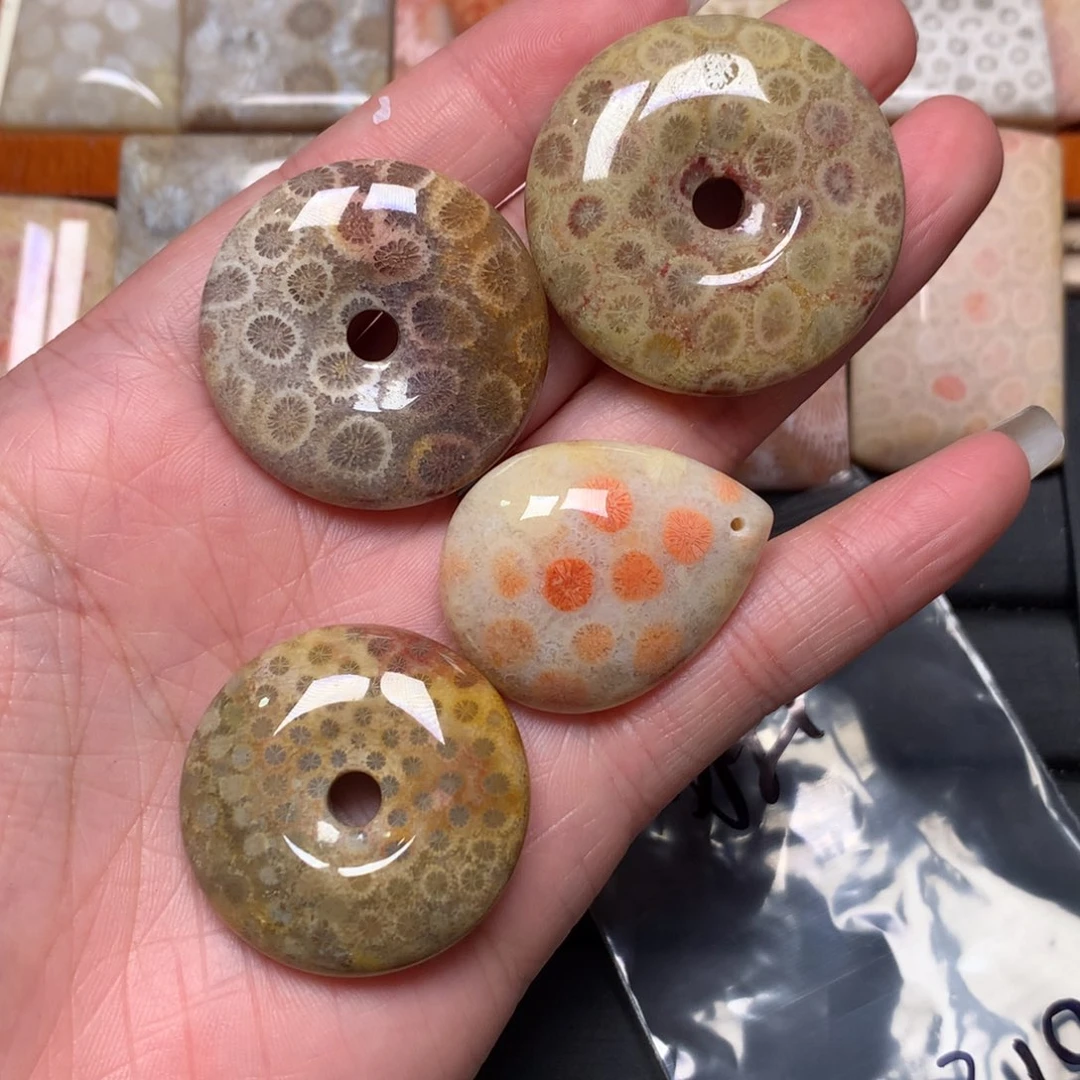 独***二硅化玉未镶嵌吊坠无事牌手排平安扣