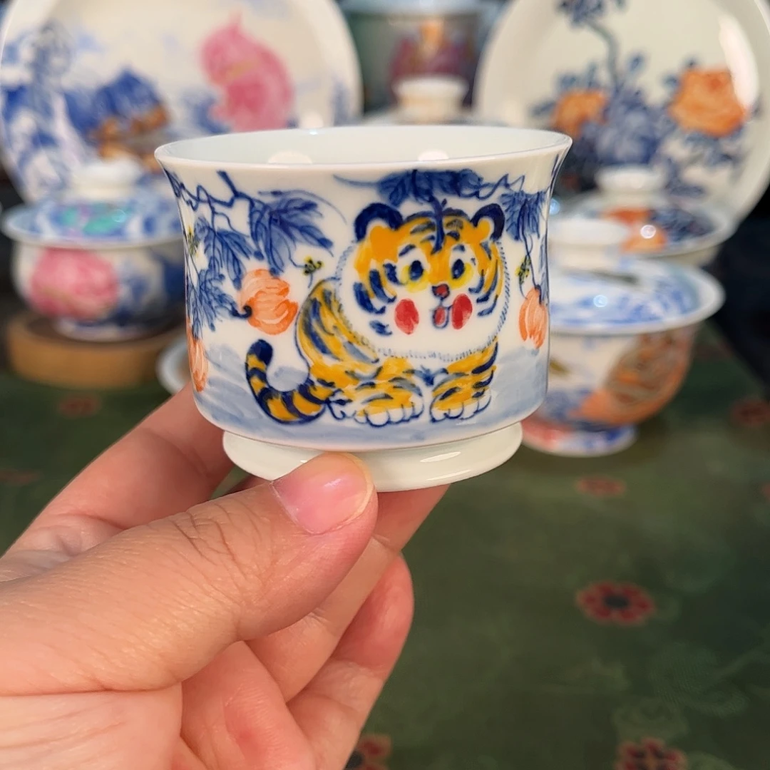 釉下五彩老虎南瓜杯