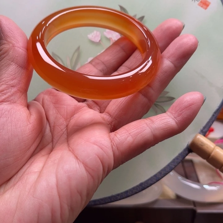 玛瑙/玉髓未镶嵌手镯