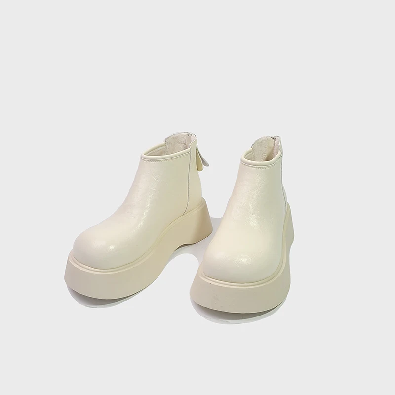 【昕昕严选】秋冬新款时尚百搭保暖厚底大头短筒时装靴