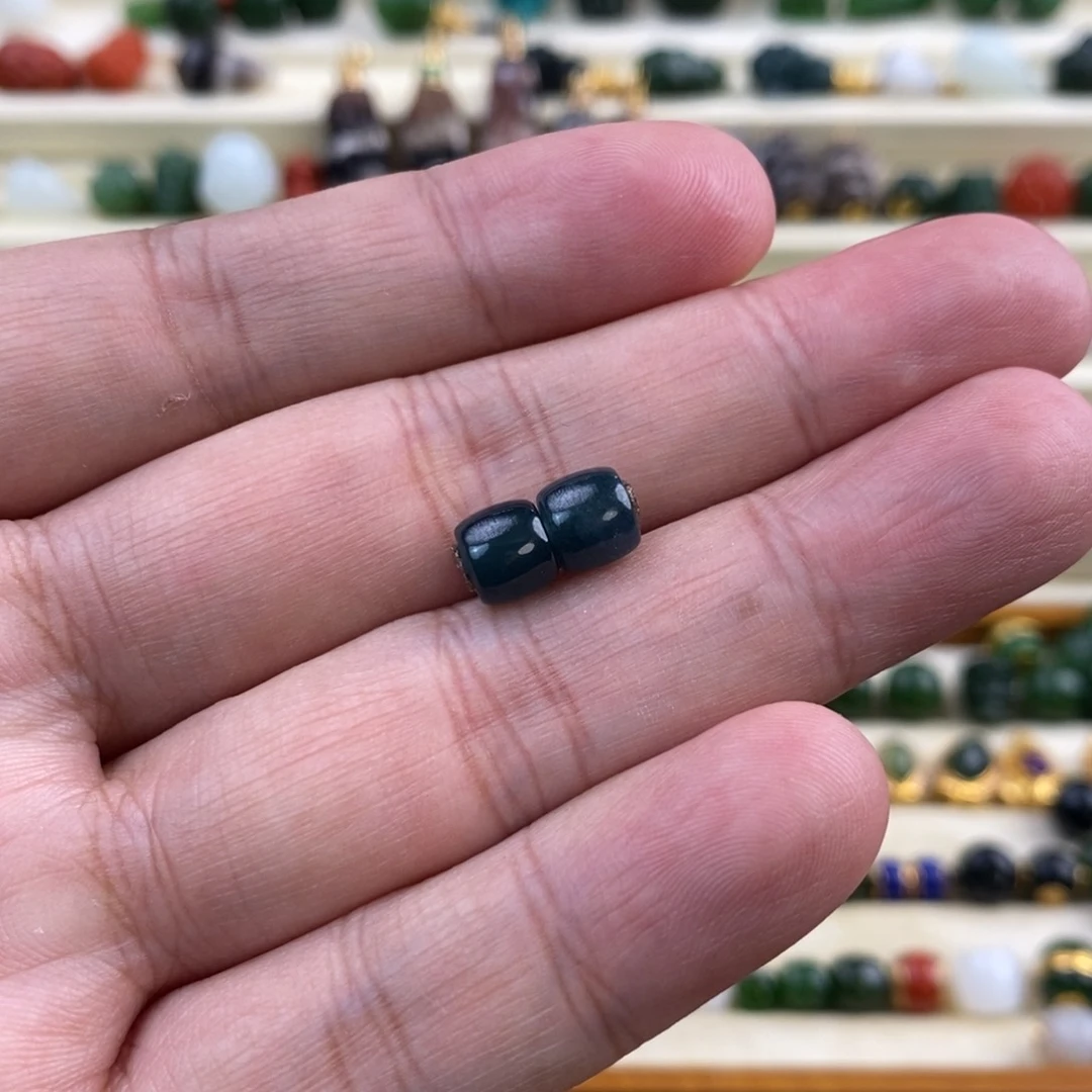 翡翠颈饰未镶嵌隔珠