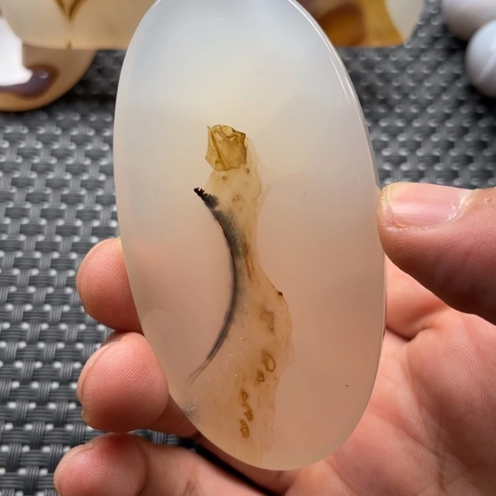 未镶嵌颈饰玛瑙/玉髓理*快