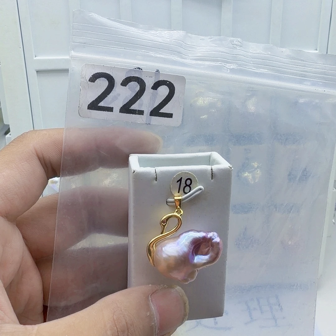 淡水珍珠合金颈饰