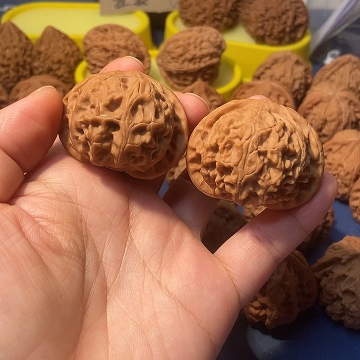 文玩核桃     宫灯