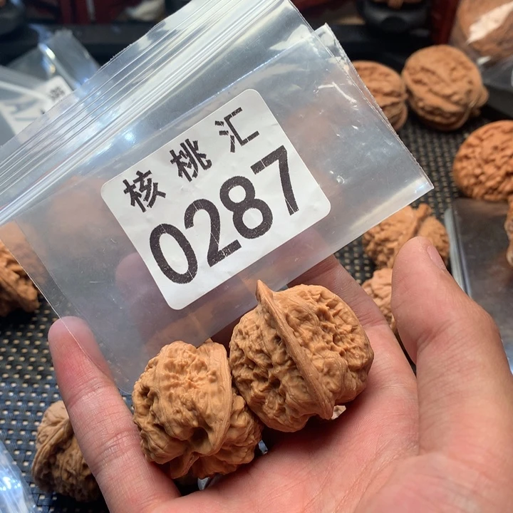 吊坠文玩核桃野蝉