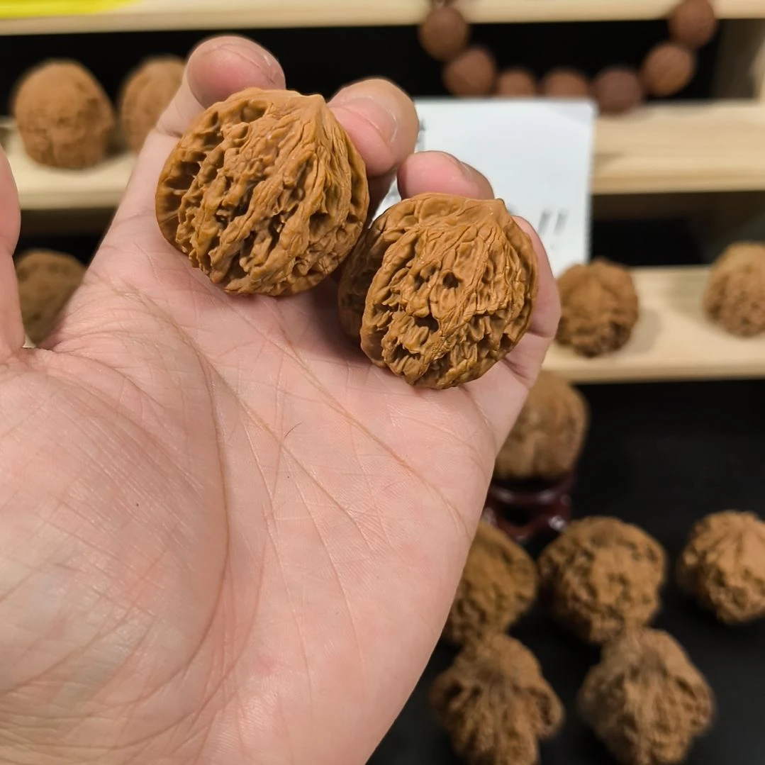 文玩核桃吊坠37麦虎