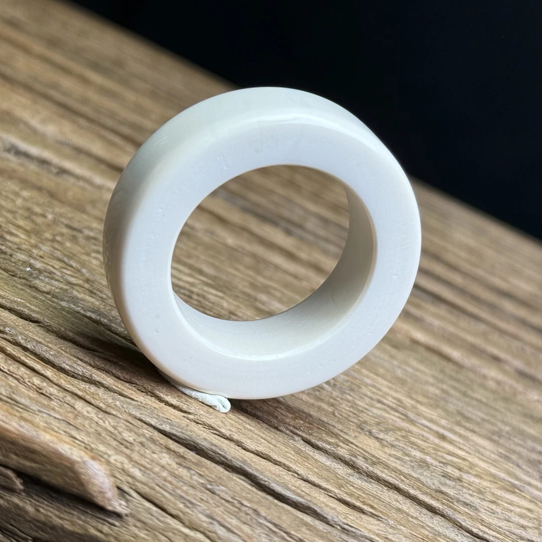 S1928天然猛犸牙 牙饼子 扣子40.9x26.7x11.4mm14.2克支持鉴定 假