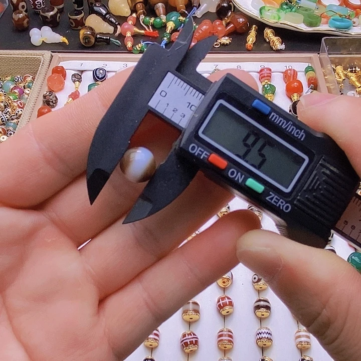 未镶嵌隔珠玛瑙/玉髓