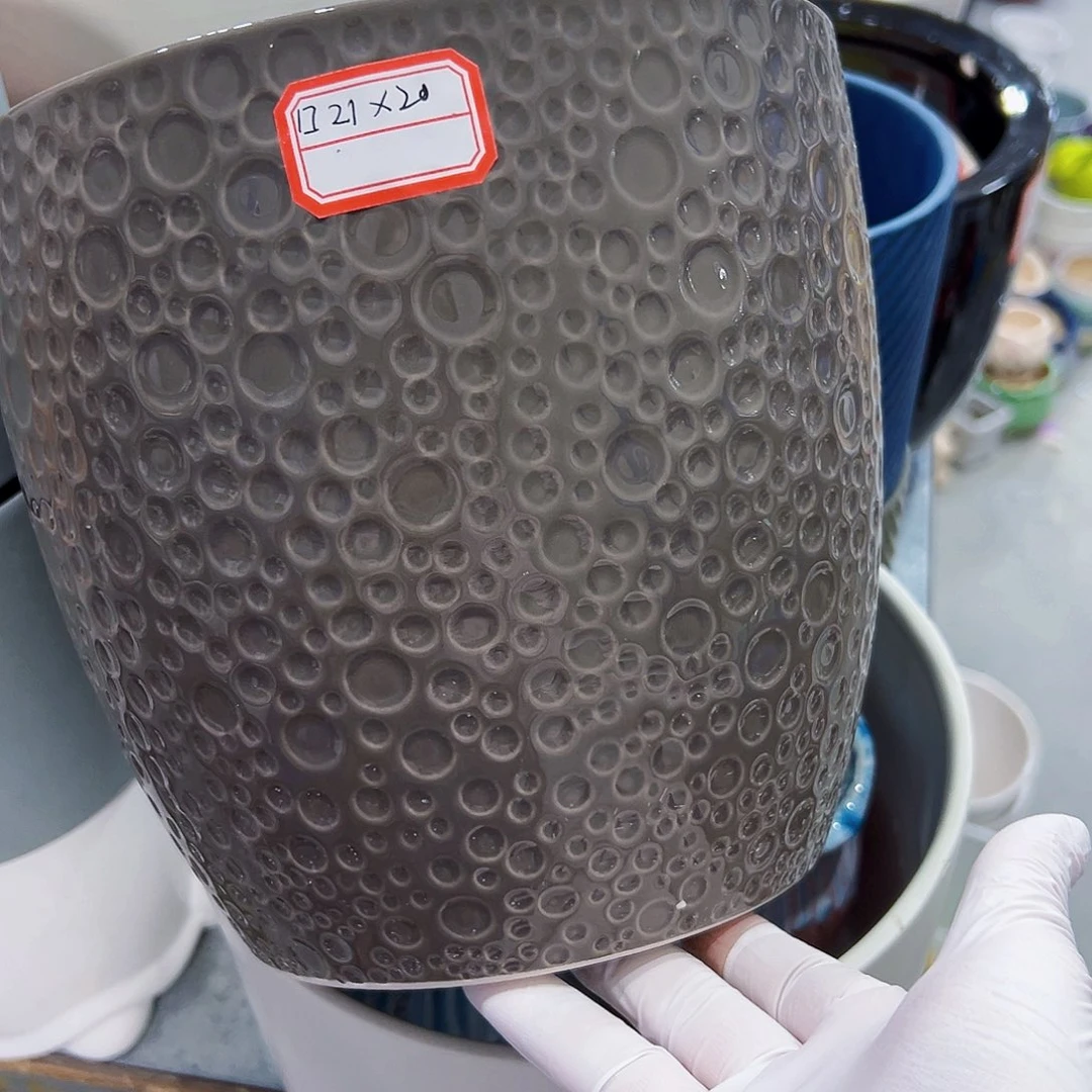 有孔外贸尾单陶瓷花盆凑单10米包邮