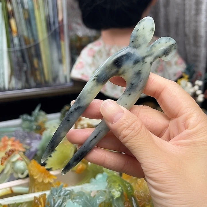蛇纹石玉未镶嵌发簪