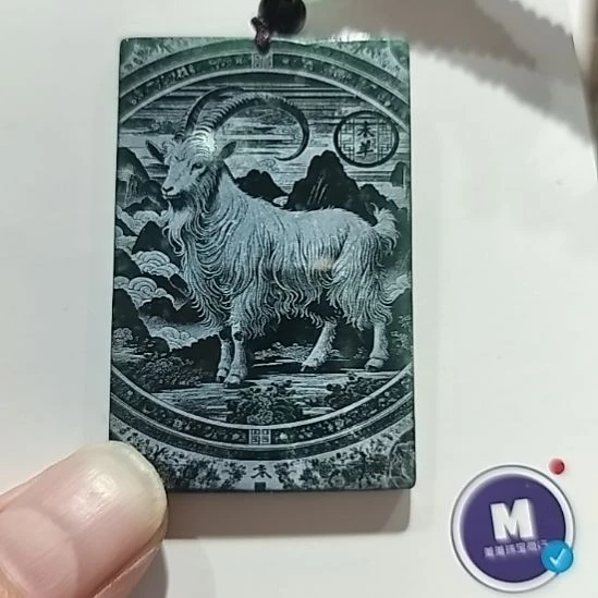 翡翠未镶嵌颈饰天然缅甸翡翠A货吊坠