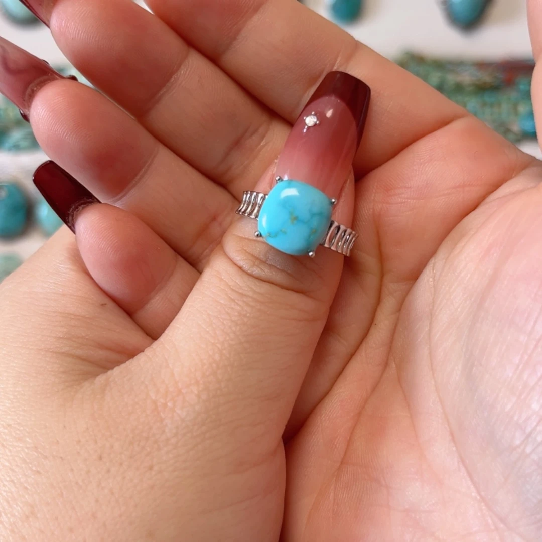 【闪购商品】未镶嵌绿松石珠宝奇石