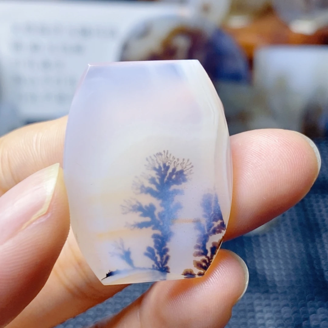 玛瑙/玉髓未镶嵌珠宝奇石