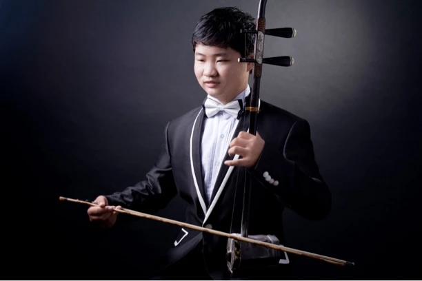 邓奇奇二胡独奏作品辑演奏二胡演奏