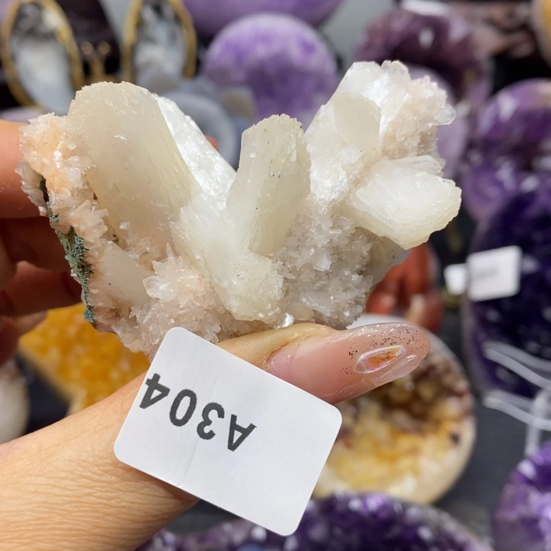 水晶大型摆件（非配饰）未镶嵌