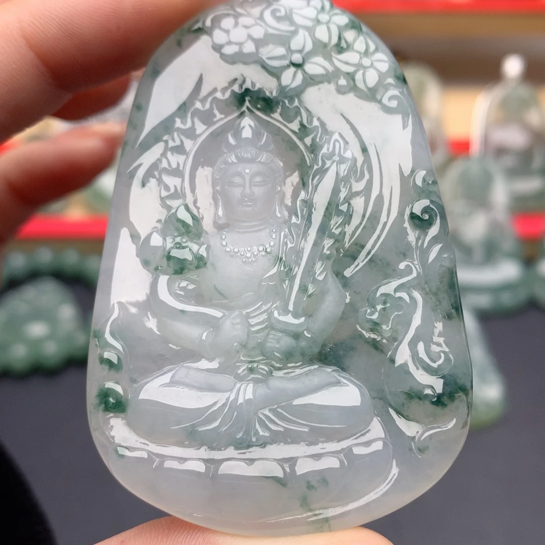 H***贝翡翠未镶嵌颈饰虚空藏菩萨