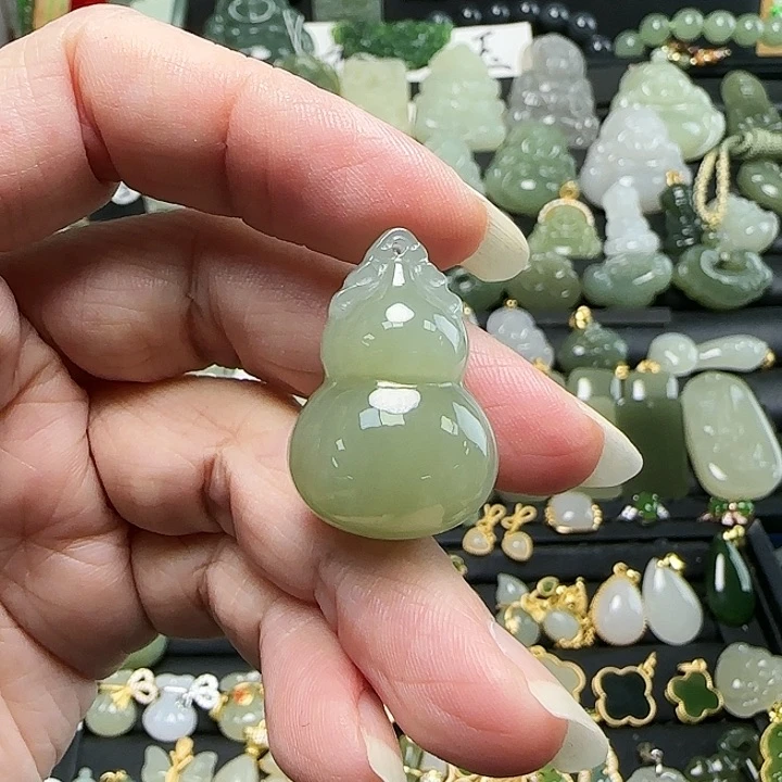 颈饰未镶嵌和田玉凉****城