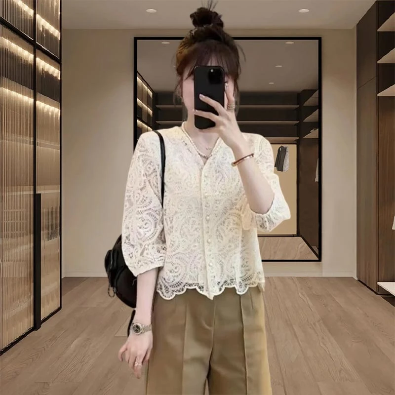 时尚百搭法式短袖2025年夏季新款衬衫女装薄款小个子V领宽松显瘦