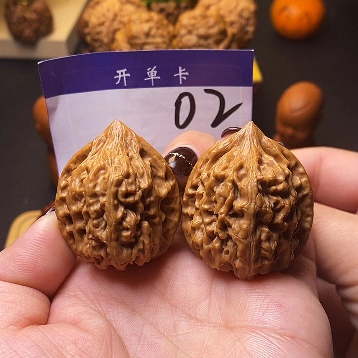 吊坠桃核文玩核桃老树鸡心36全品n