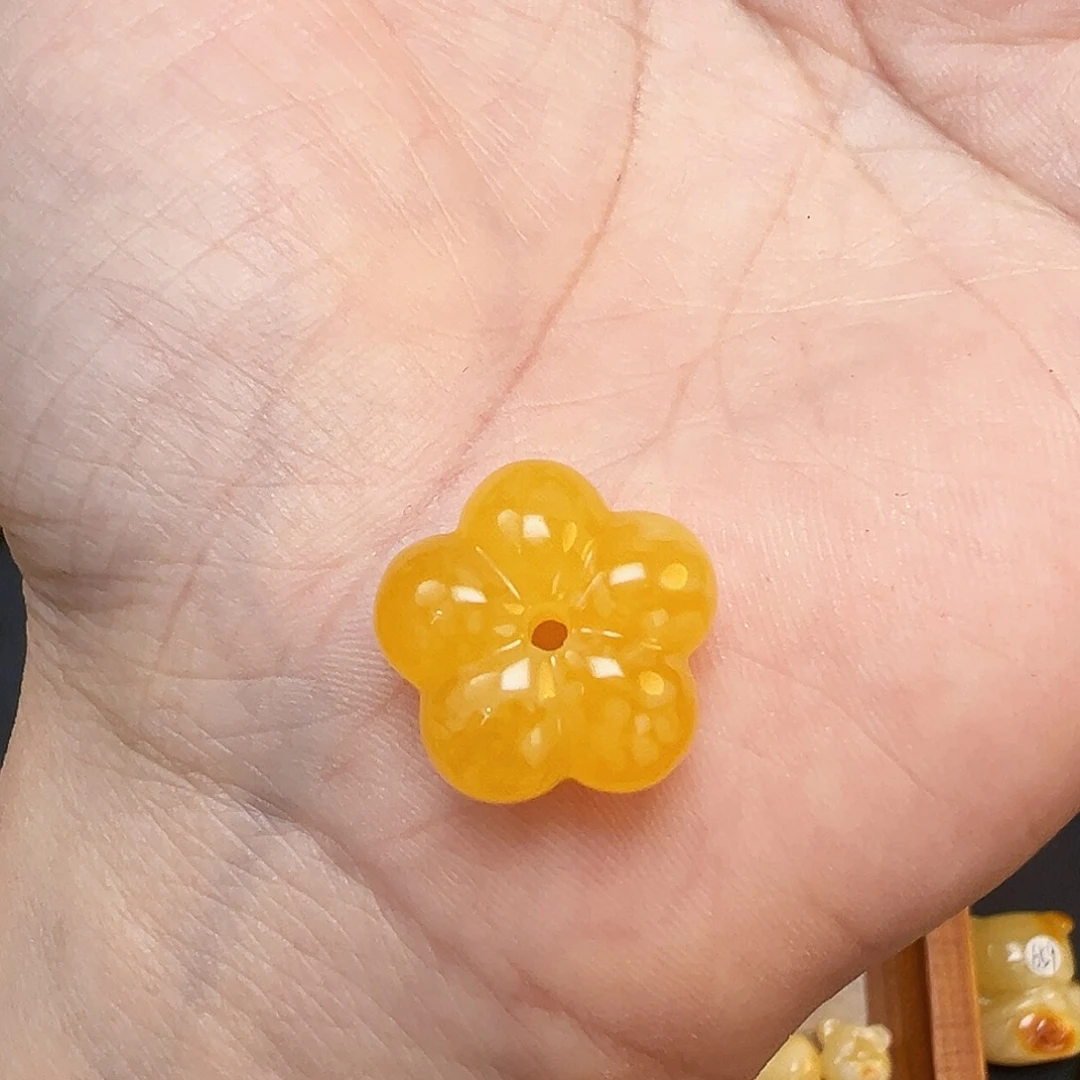 未镶嵌琥珀珠宝奇石福*角