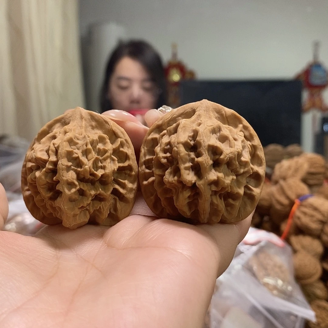 把件文玩核桃42龙鳞纹