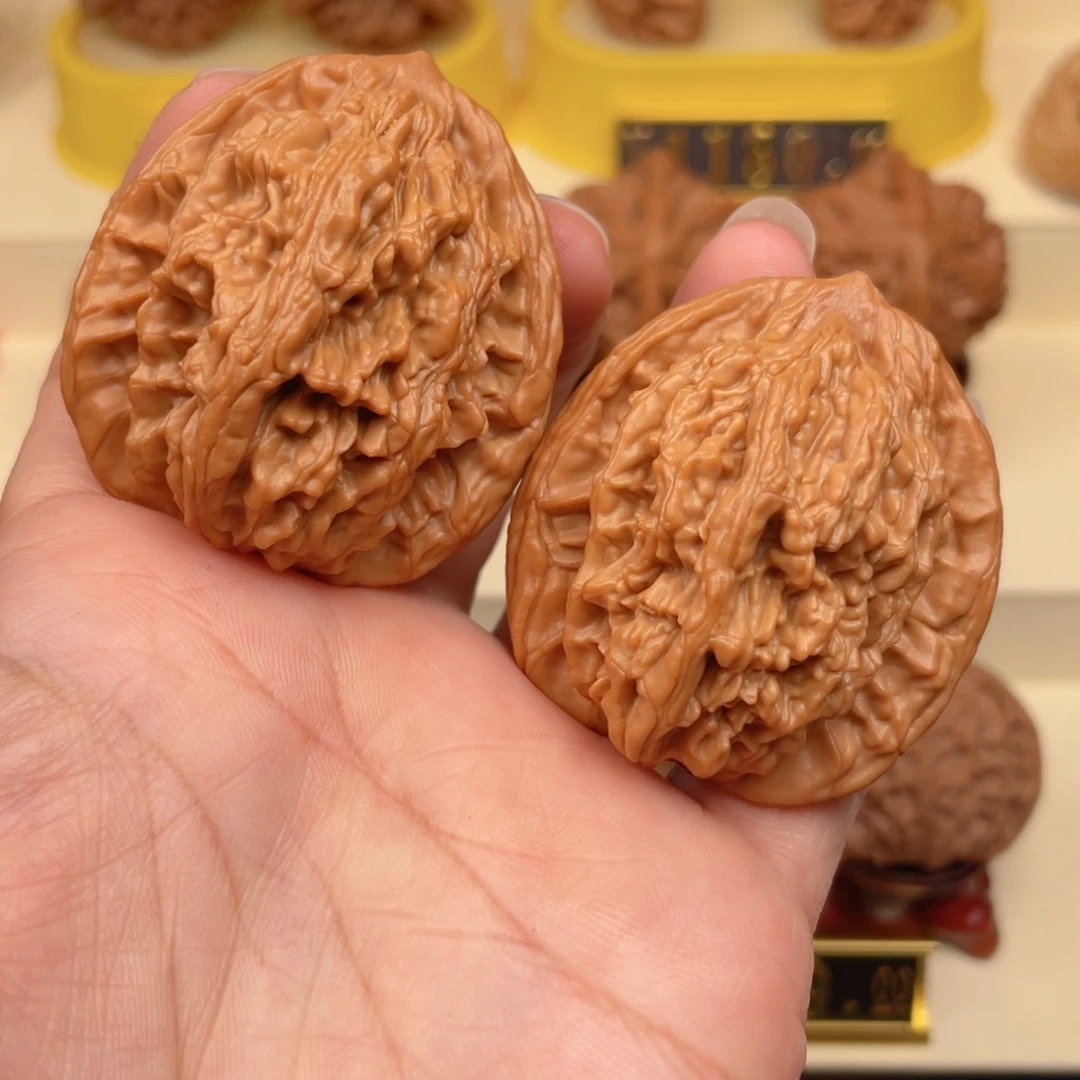 文玩核桃把件麦虎43