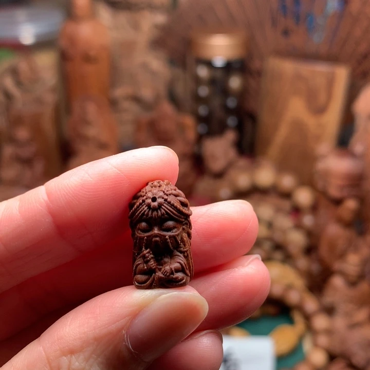 檀香木吊坠老山檀扎基吊坠