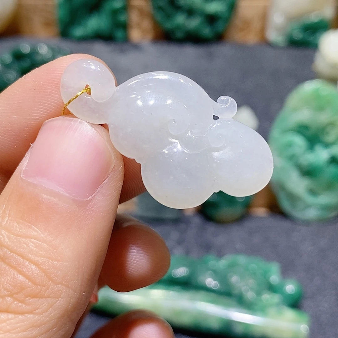 独山玉未镶嵌吊坠