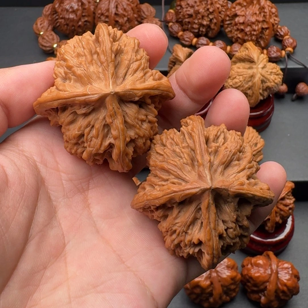 把件文玩核桃盘龙虎头四棱