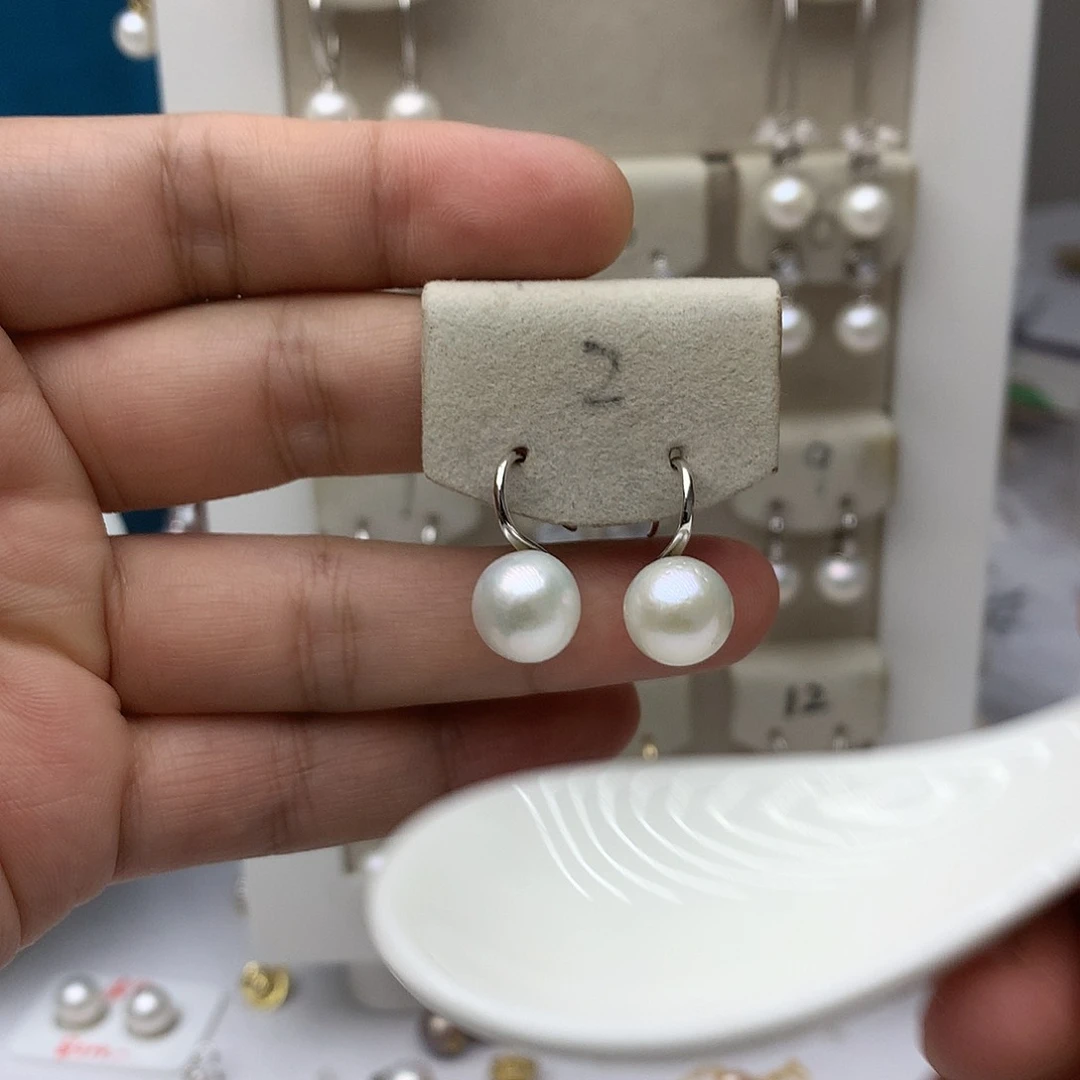 银S925镶嵌耳饰淡水珍珠