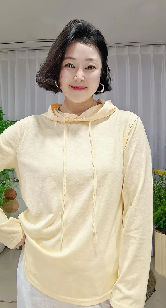 女装常规纯色连帽长袖休闲风抗皱T恤抗起球T (祐祐女装)
