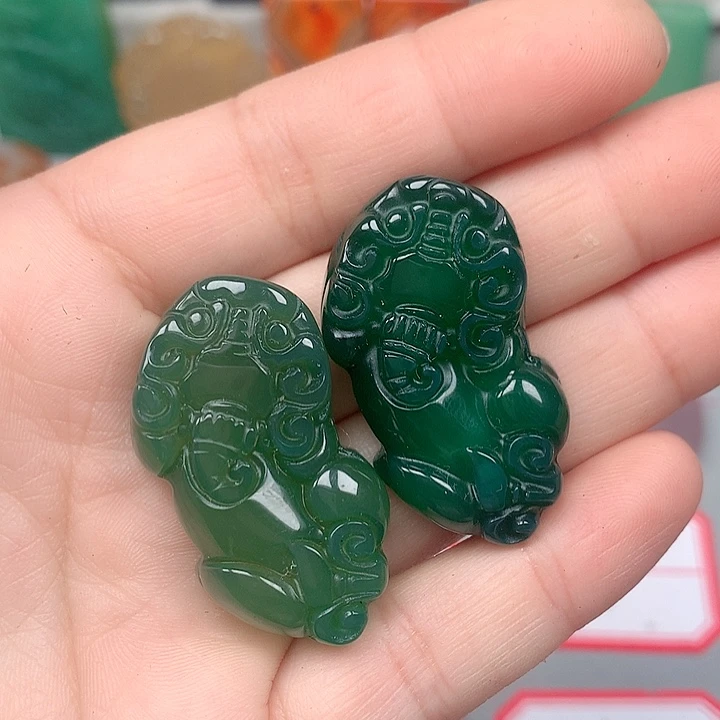 木****玛瑙/玉髓颈饰未镶嵌