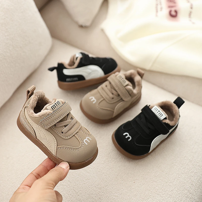 16-26码学步鞋秋冬款女童复古软底防滑休闲鞋男童加绒百搭阿甘鞋