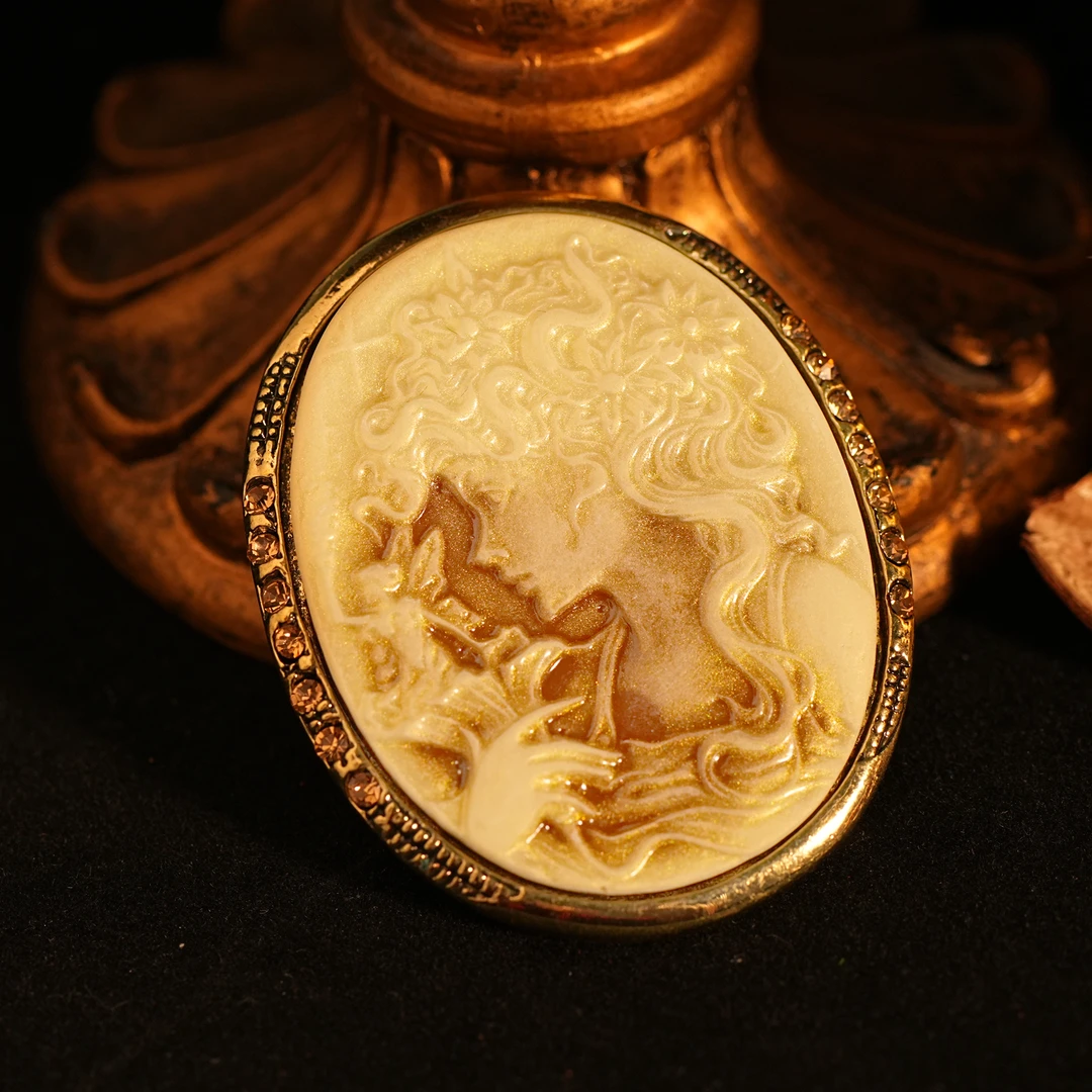 铜合金胸针 【3179】胸针 卡梅奥美人面雕刻镶嵌