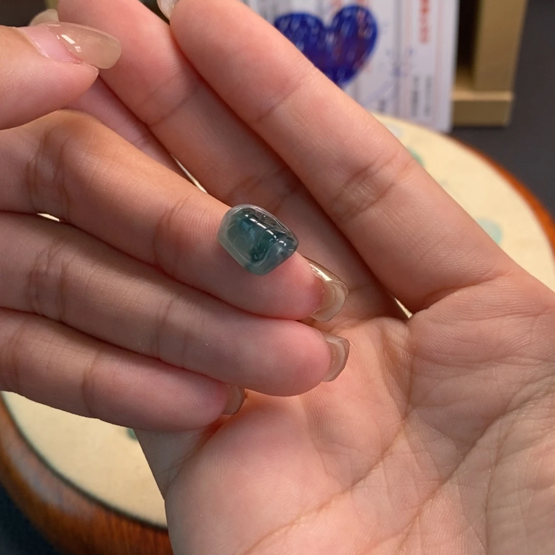 琉***月翡翠未镶嵌颈饰11164