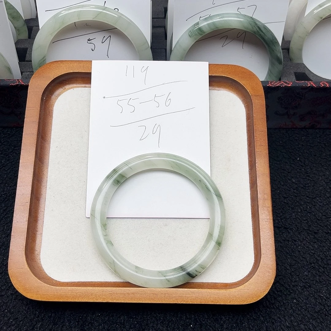 石英质玉未镶嵌手镯119