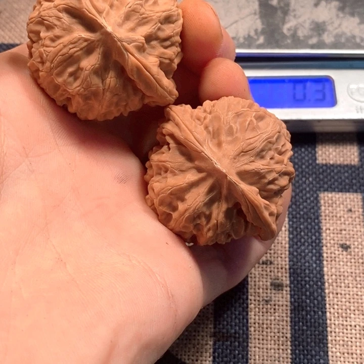 吊坠文玩核桃全品宫灯