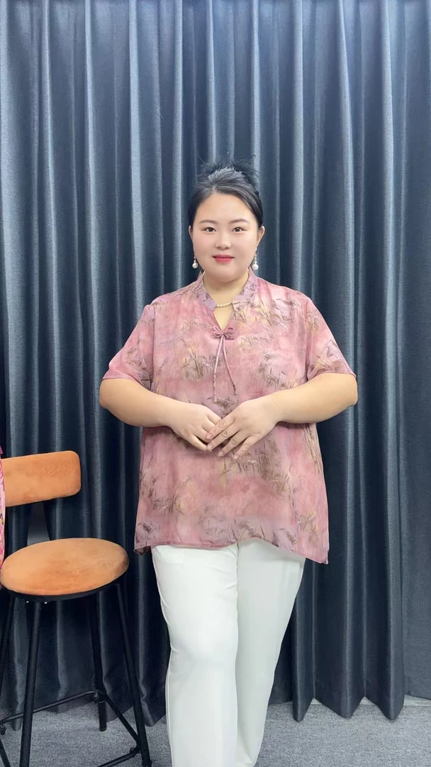 90-240胖妈妈夏季胖妈妈洋气质感短袖加肥加大显瘦遮肉碎花T恤女