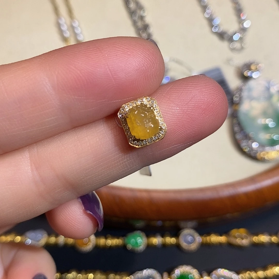 吊坠(不含链)18K金镶嵌翡翠