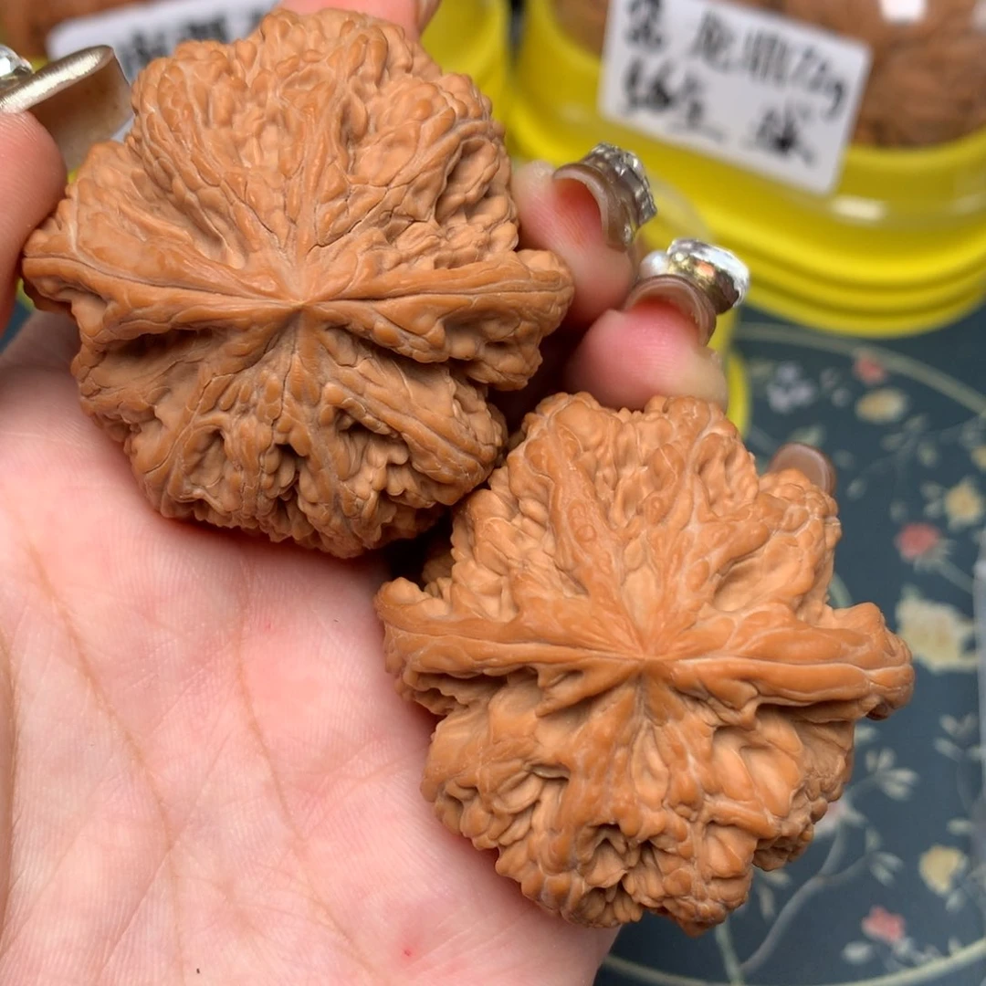 【闪购商品】文玩核桃吊坠48-21867-02