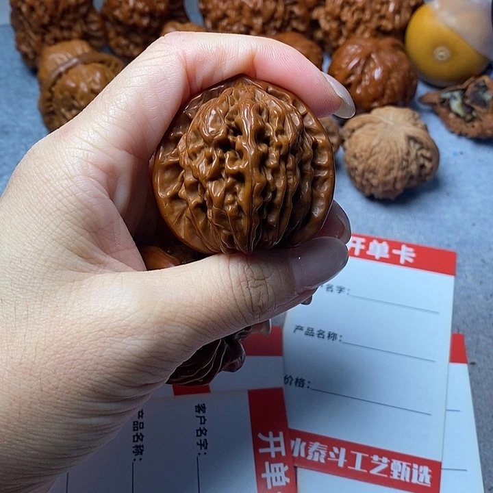 文玩核桃吊坠四座楼