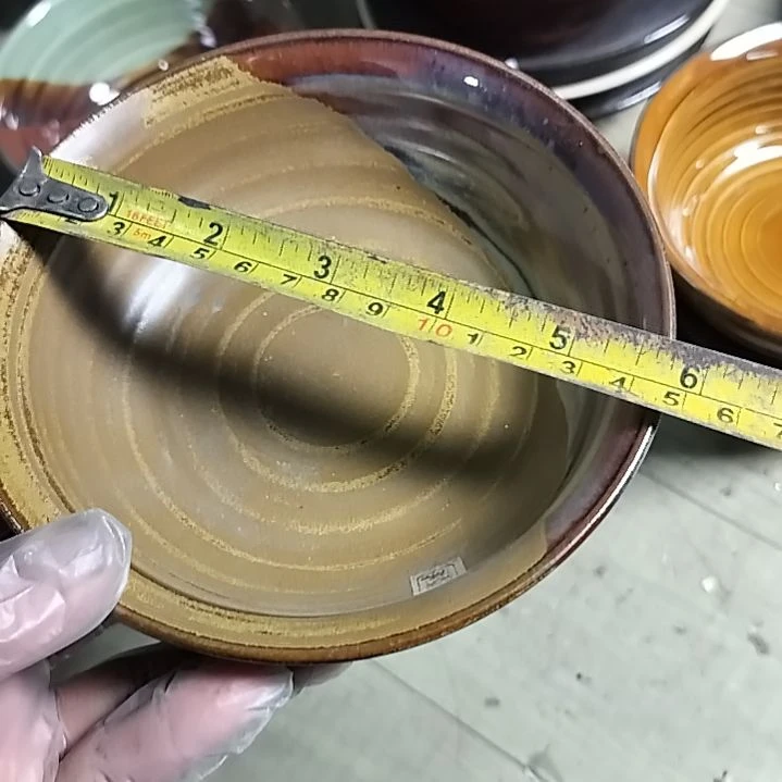 盘瓷片陶瓷杯盘壶碗都有