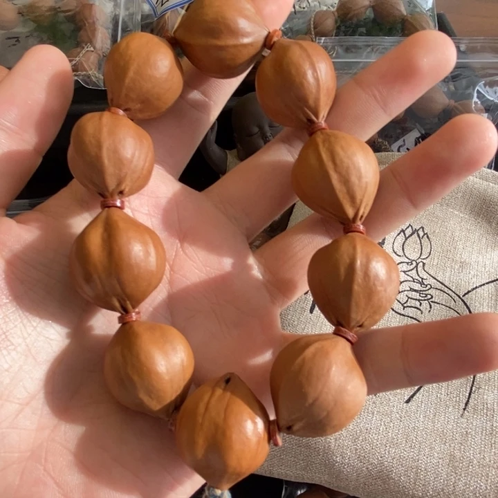 修***性橄榄核吊坠梅林铁核