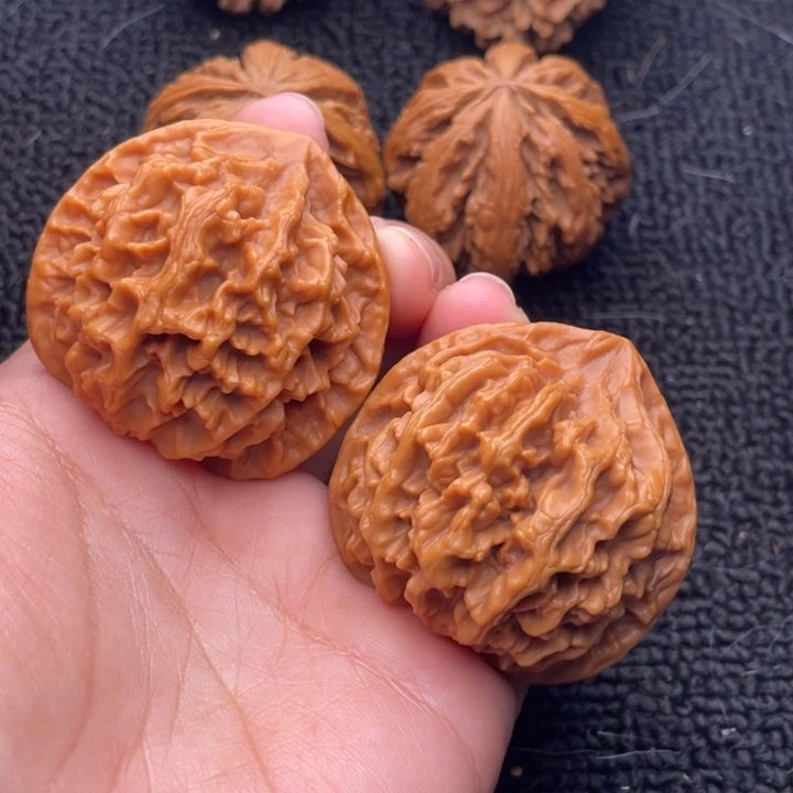 吊坠文玩核桃文玩核桃15